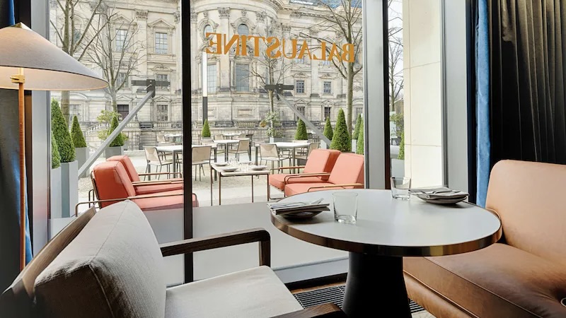 MFI-Balaustine berlin hotel restaurants with street view