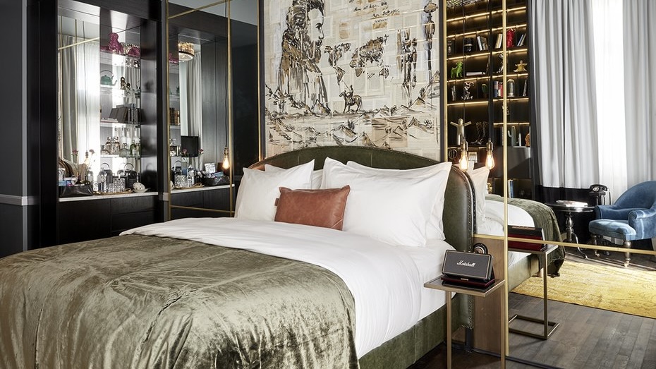 sir-savigny-berlin-room-suite of one of the best boutique hotels in Berlin